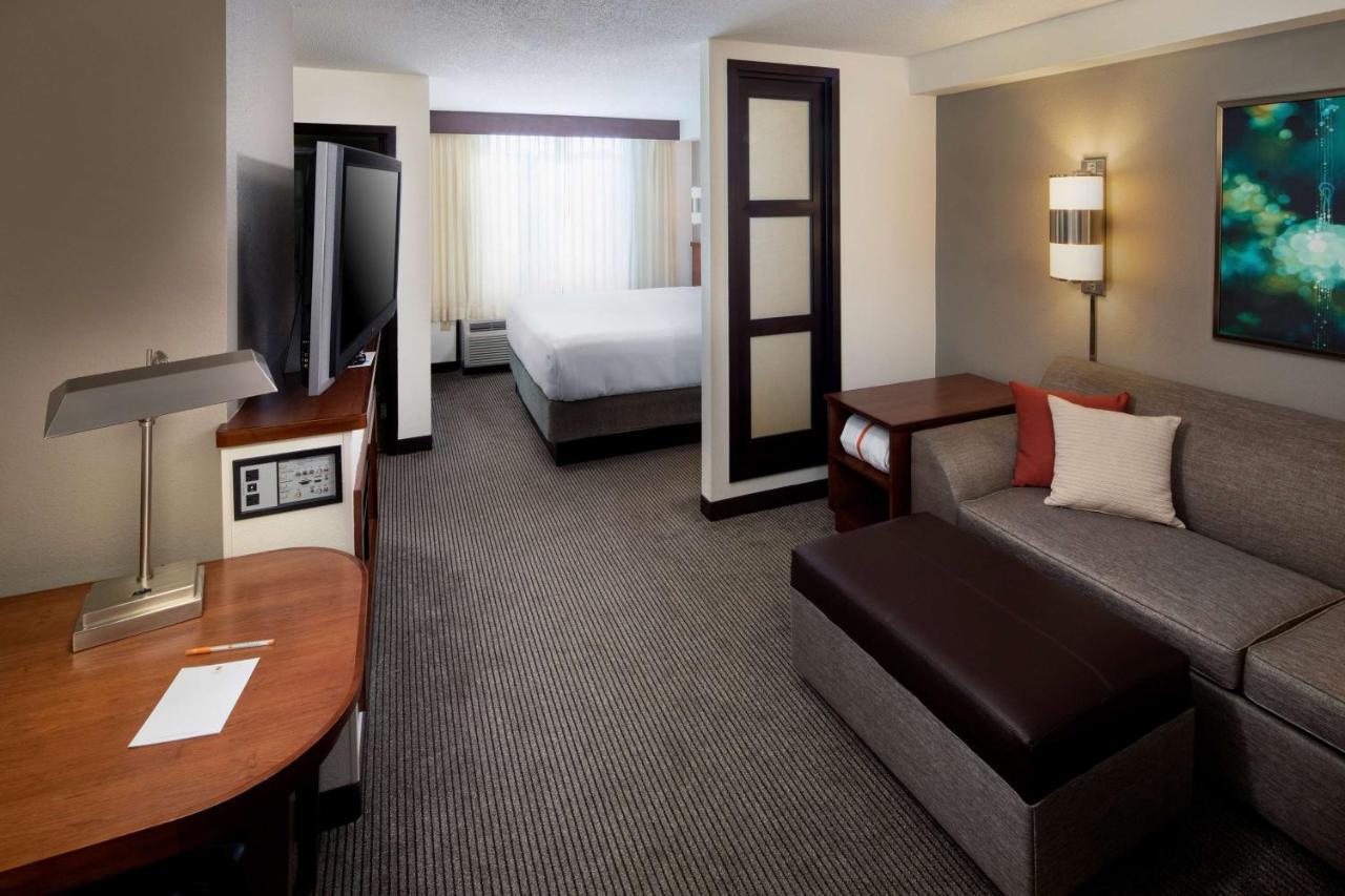 Hyatt Place Topeka Luaran gambar